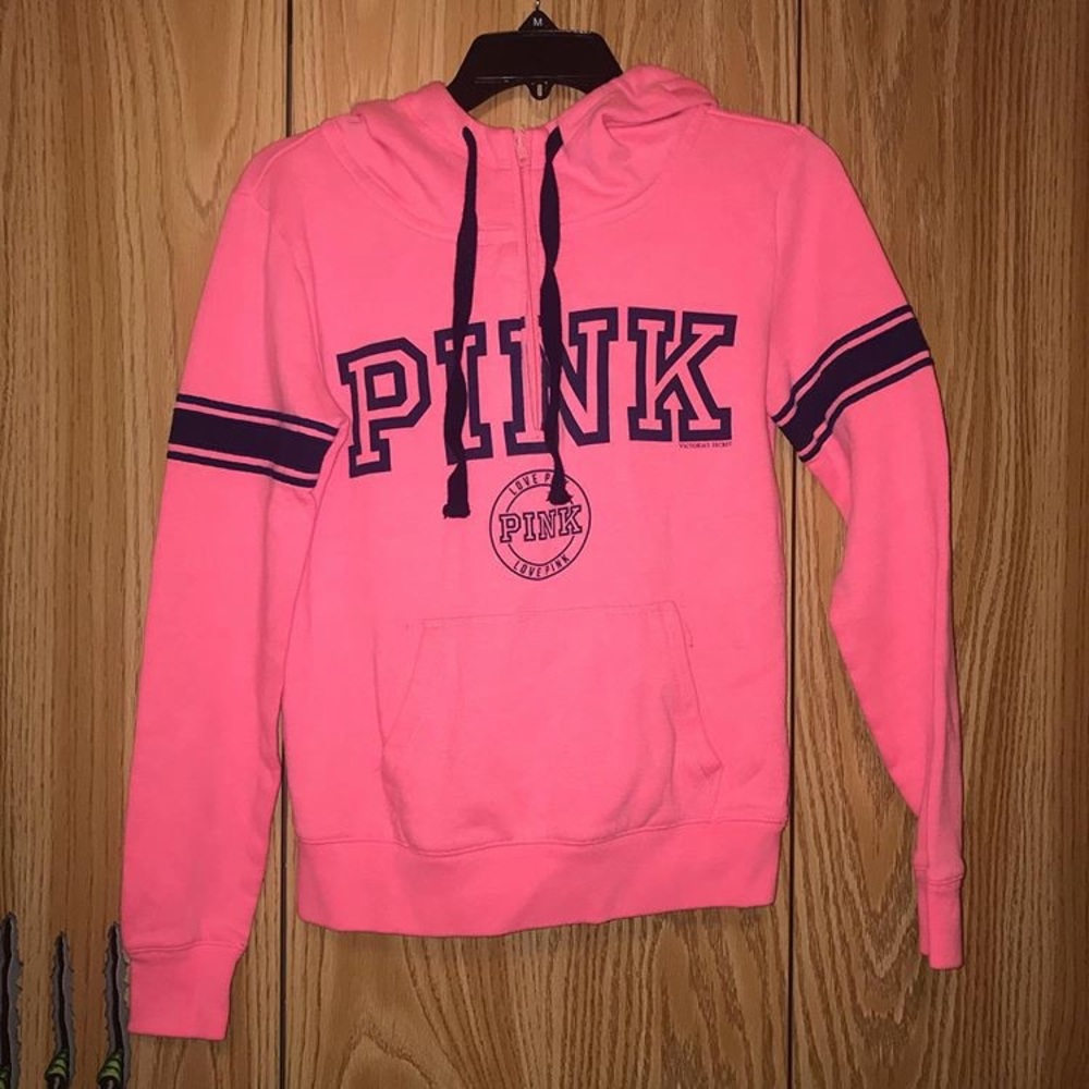 PINK Hoodie Sweater